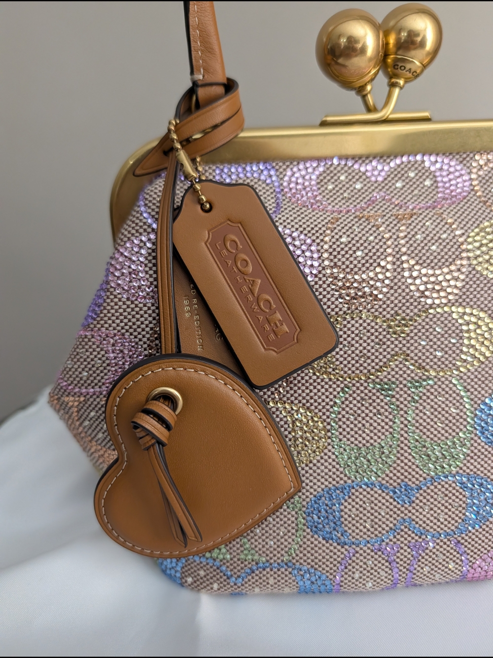 Coach Kisslock Frame Bag 16 in Crystal Signature Jacquard - Picture 3 of 9